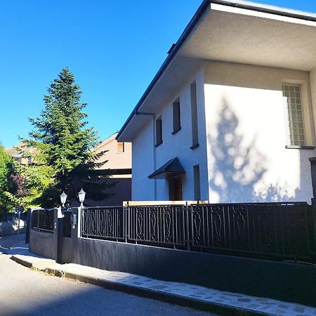 Villa San Lure Jaca Extérieur photo
